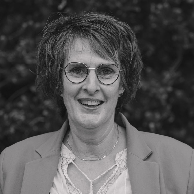 Monique WillemsBaliemedewerkster
